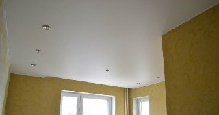 Сатиновый потолок Северск, цена от 465 руб.